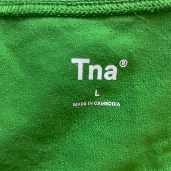 Aritzia Tna Mission Tank in Vine Green Size Large - Picture 2 of 4